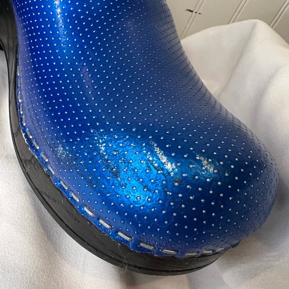 Sanita Professional Clogs Blue Patent Leather Size 10 - Picture 8 of 9